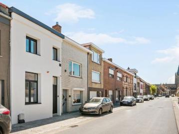 Woning te huur in Leffinge voor € 950 met 3 slaapkamers