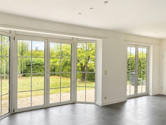 Woning te huur in Lint voor € 1.650 met 3 slaapkamers