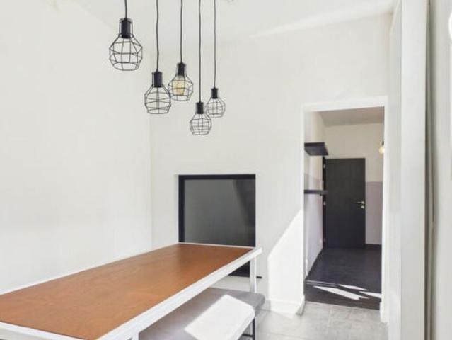 Woning te huur in Liège voor € 1.000 met 4 slaapkamers