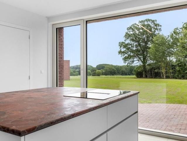 Woning te huur in Lubbeek voor € 1.850 met 3 slaapkamers