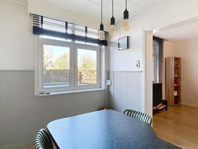 Woning te huur in Maaseik voor € 1.600 met 3 slaapkamers