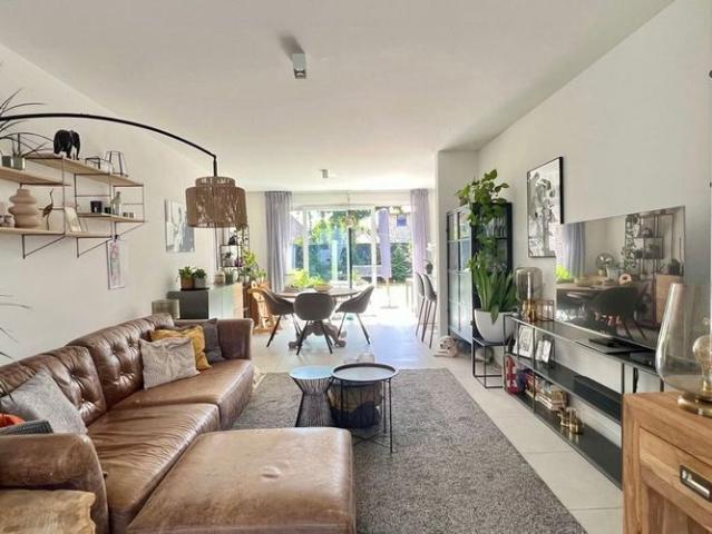 Woning te huur in Maldegem voor € 1.250 met 3 slaapkamers