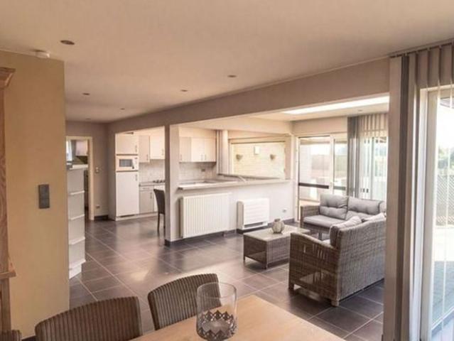 Woning te huur in Meerhout voor € 1.400 met 2 slaapkamers