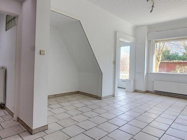Woning te huur in Moeskroen voor € 650 met 1 slaapkamer