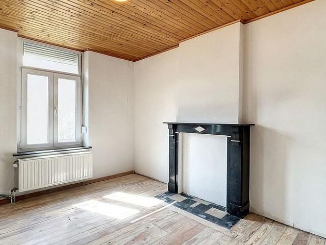 Woning te huur in Namur voor € 1.600 met 3 slaapkamers