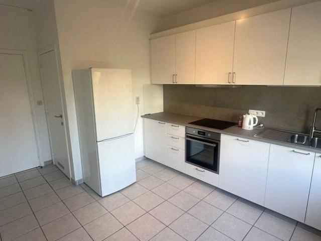 Woning te huur in Oostakker voor € 1.150 met 4 slaapkamers