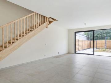 Woning te huur in Oostnieuwkerke voor € 995 met 3 slaapkamers