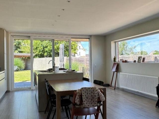 Woning te huur in Olsene voor € 915 met 3 slaapkamers