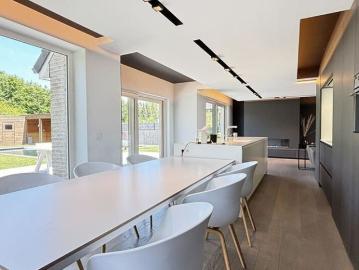 Woning te huur in Paal voor € 1.720 met 3 slaapkamers