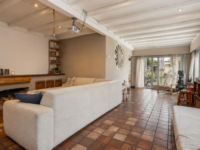 Woning te huur in Petegem aan de Leie voor € 1.080 met 3 slaapkamers