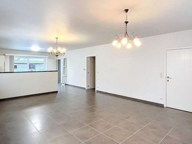Woning te huur in Poeke voor € 875 met 3 slaapkamers
