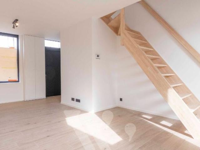 Woning te huur in Poperinge voor € 665 met 1 slaapkamer