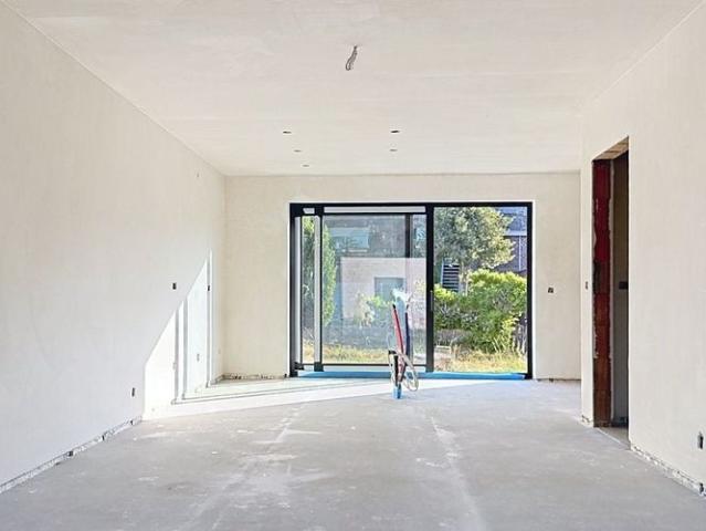 Woning te huur in Proven voor € 895 met 3 slaapkamers