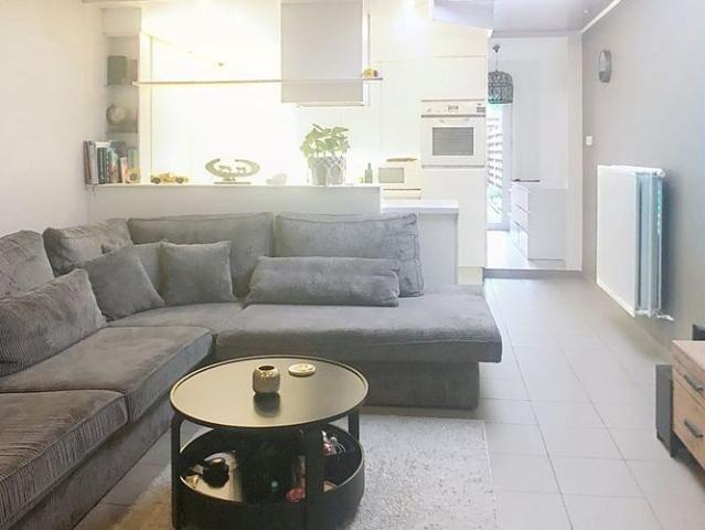 Woning te huur in Roeselare voor € 725 met 3 slaapkamers