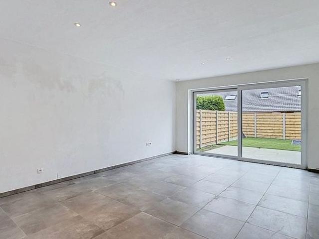 Woning te huur in Roeselare voor € 1.125 met 3 slaapkamers