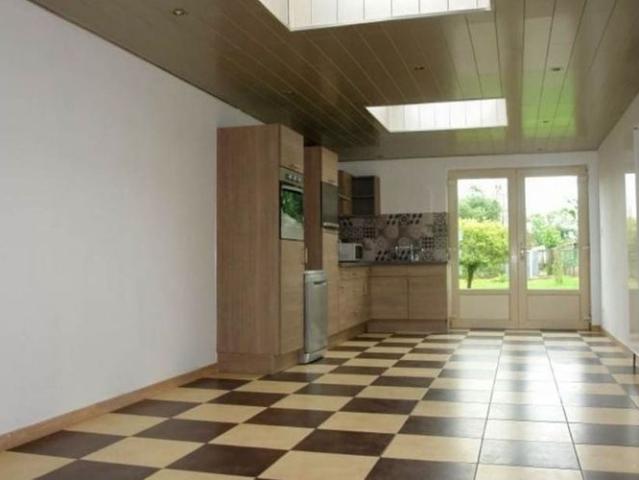 Woning te huur in Roucourt voor € 820 met 2 slaapkamers