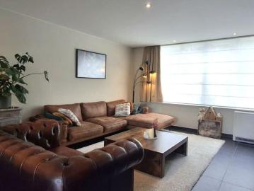 Woning te huur in Ruiselede voor € 975 met 3 slaapkamers