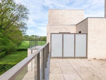 Woning te huur in 's Gravenwezel voor € 2.200 met 4 slaapkamers