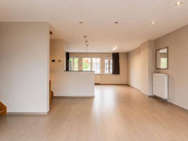 Woning te huur in Sint Andries voor € 1.500 met 3 slaapkamers
