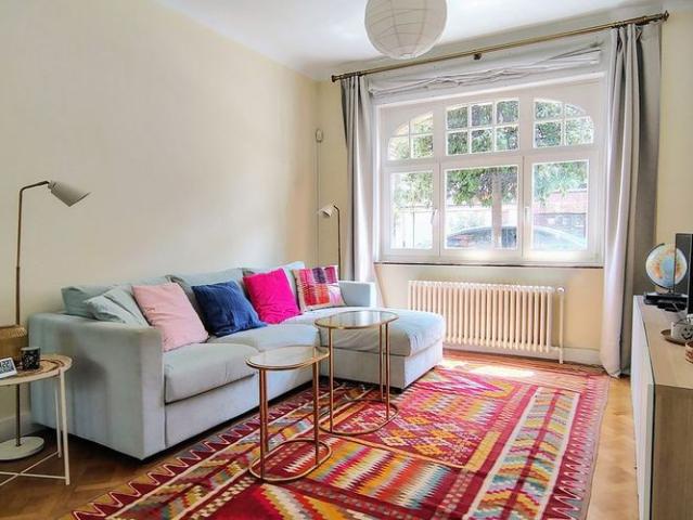 Woning te huur in Sint Lambrechts Woluwe voor € 2.700 met 4 slaapkamers