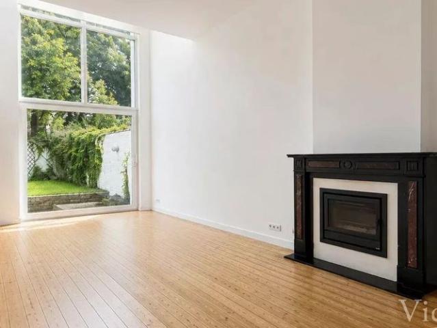 Woning te huur in Sint Pieters Woluwe voor € 3.750 met 5 slaapkamers