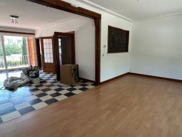 Woning te huur in Sint Truiden voor € 1.300 met 3 slaapkamers