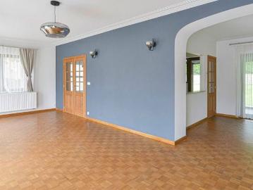 Woning te huur in Sterrebeek voor € 2.100 met 3 slaapkamers