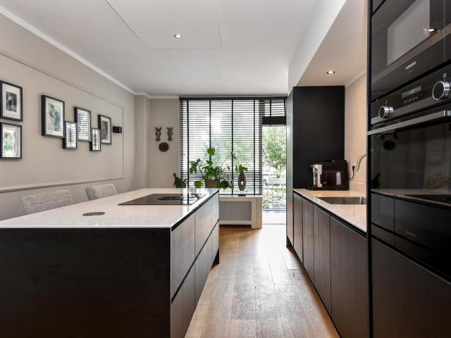 Woning te huur: Landréstraat 187 2551AG 's Gravenhage