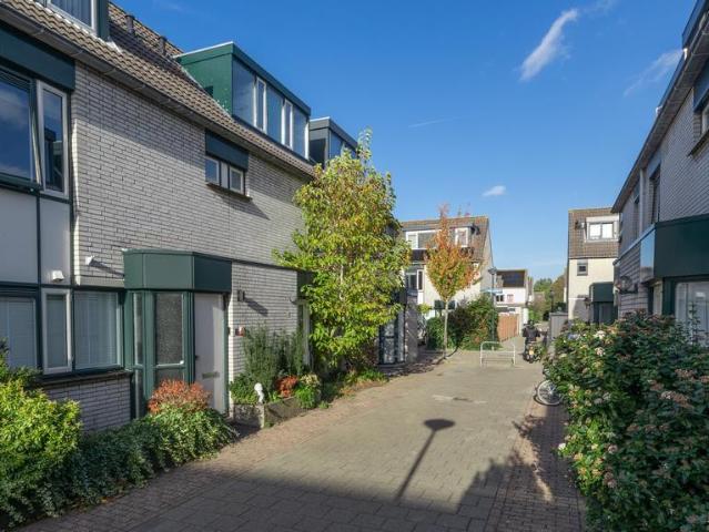 Woning te huur: Reina Prinsen Geerligspad 3 2331GV Leiden