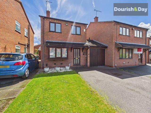 Wootton Drive, Stafford ST16, 3 bed detached house to rent, £1,250 pcm | PrimeLocation