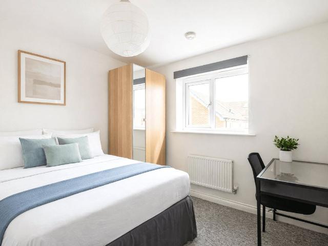 Wood Mead, Cheswick Village, Bristol BS16, 6 bed property to rent, £550 pcm | PrimeLocation