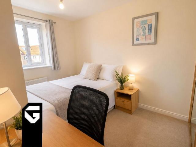 Wood Mead, BS16 1 bed semi detached house to rent £600 pcm £138 pw