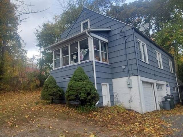 Wood Ct, Plymouth, Home For Sale