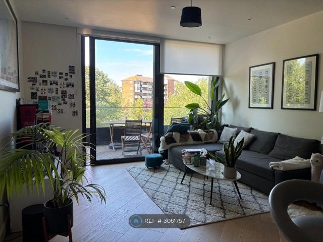Wood Crescent, London W12, 1 bed flat to rent, £2,950 pcm | PrimeLocation