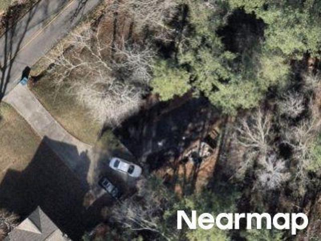 Wood Dr NE