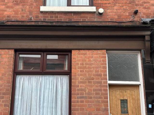 Wood Hill, Leicester, LE5 3 bed terraced house to rent £1,150 pcm £265 pw