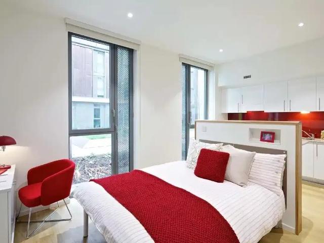 Wood Lane Studios, London Has an Apartment