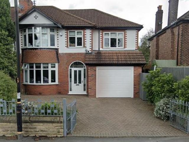 Wood Lane, Timperley WA15 4 bed semi detached house to rent £2,295 pcm £530 pw
