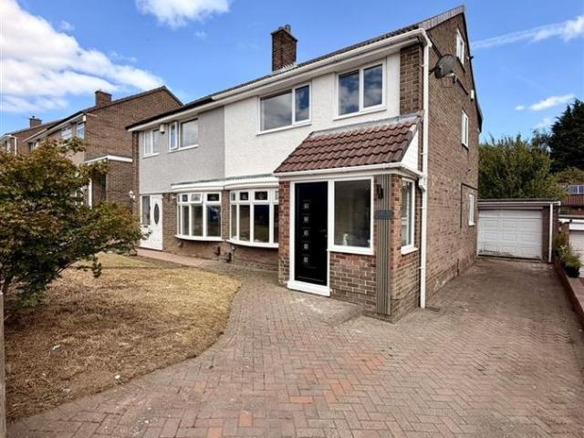 Wood Lea, Houghton Le Spring DH5, 3 bed property to rent, £895 pcm | PrimeLocation