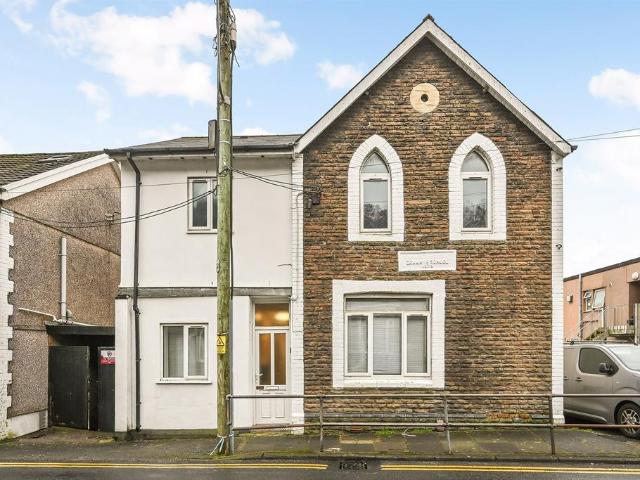 Wood Road, Pontypridd 1 bed house to rent £550 pcm £127 pw