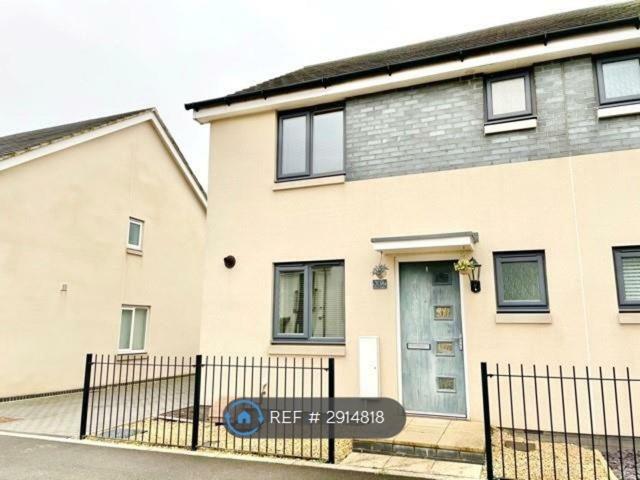 Wood St, Bristol BS34, 3 bed semi detached house to rent, £1,800 pcm | PrimeLocation