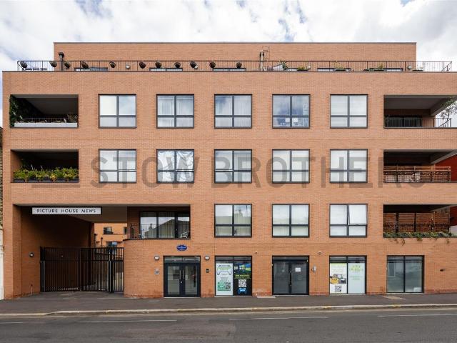 Wood Street, Walthamstow E17, 1 bed flat to rent, £1,800 pcm | PrimeLocation