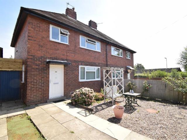 Wood Street, Ossett WF5, 3 bed semi detached house to rent, £1,300 pcm | PrimeLocation