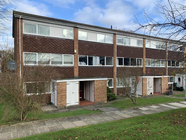 Woodcote Drive, Crofton BR6, 3 bed maisonette to rent, £1,700 pcm | PrimeLocation