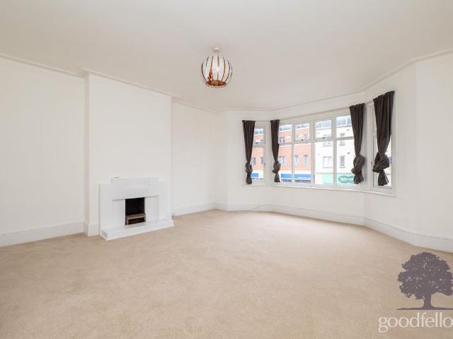 Woodcote Mews, Wallington SM6, 4 bed maisonette to rent, £2,600 pcm | PrimeLocation