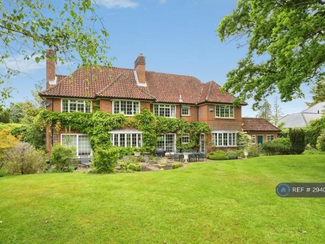 Woodcote Park, Epsom, KT18 5 bed detached house to rent £5,950 pcm £1,373 pw