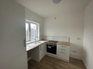 Woodchurch Road, Birkenhead CH42, 2 bed flat to rent, £750 pcm | PrimeLocation