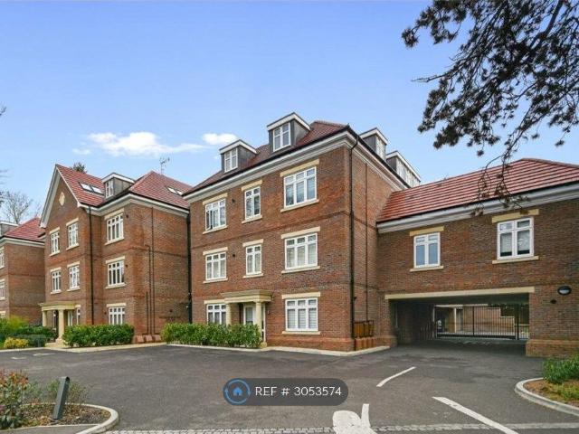 Woodchester Court, Northwood HA6, 1 bed flat to rent, £1,650 pcm | PrimeLocation