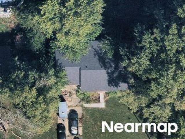 Woodcrest Dr