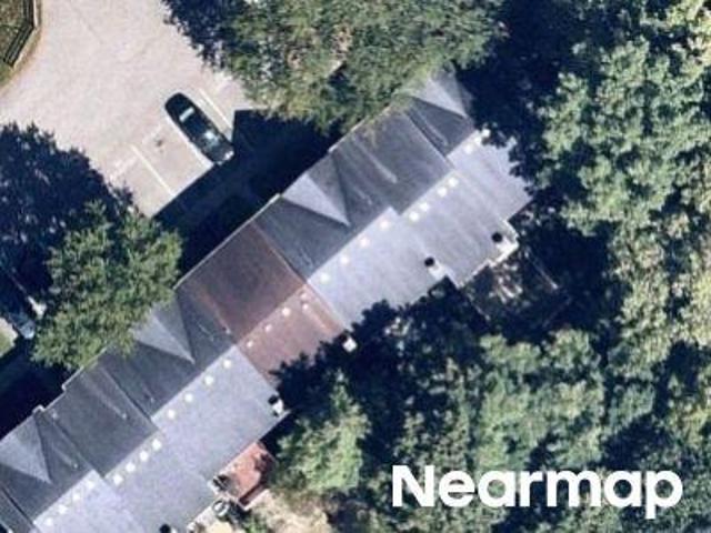 Woodcroft Dr